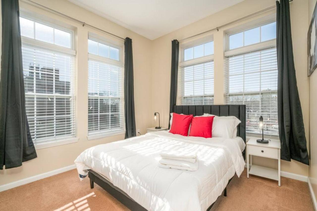 Apartamento Private Bed Downtown Indy - Shared Indianápolis Exterior foto